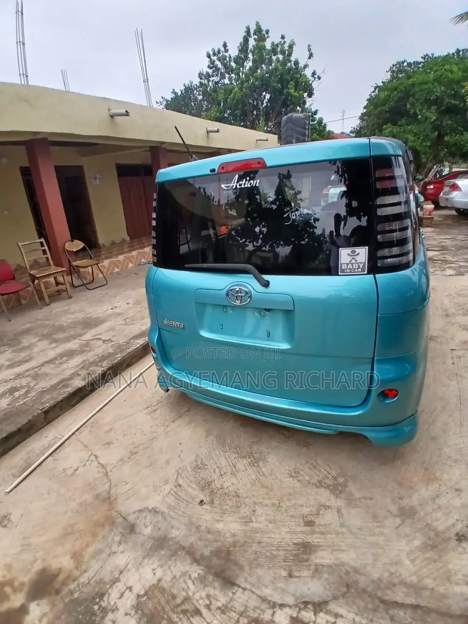 Toyota Sienta 1.5 FWD 2010 Blue