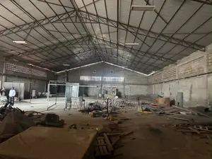 1000 SQM Warehouse for Rent at Broad Castle Junction After West Hills