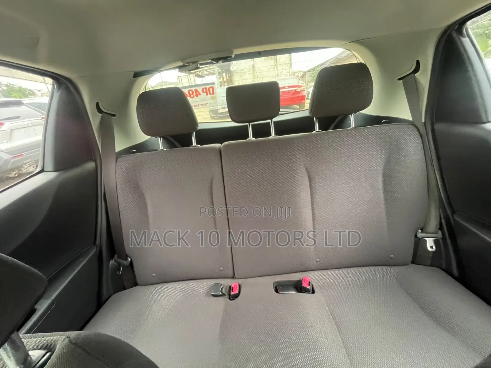Toyota Vitz 1.5 FWD 3dr 2014 Silver
