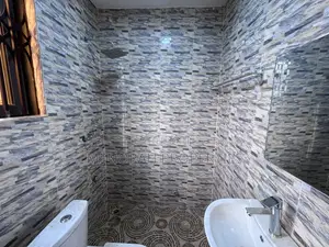 2bdrm Apartment in Adenta Amrahia for rent