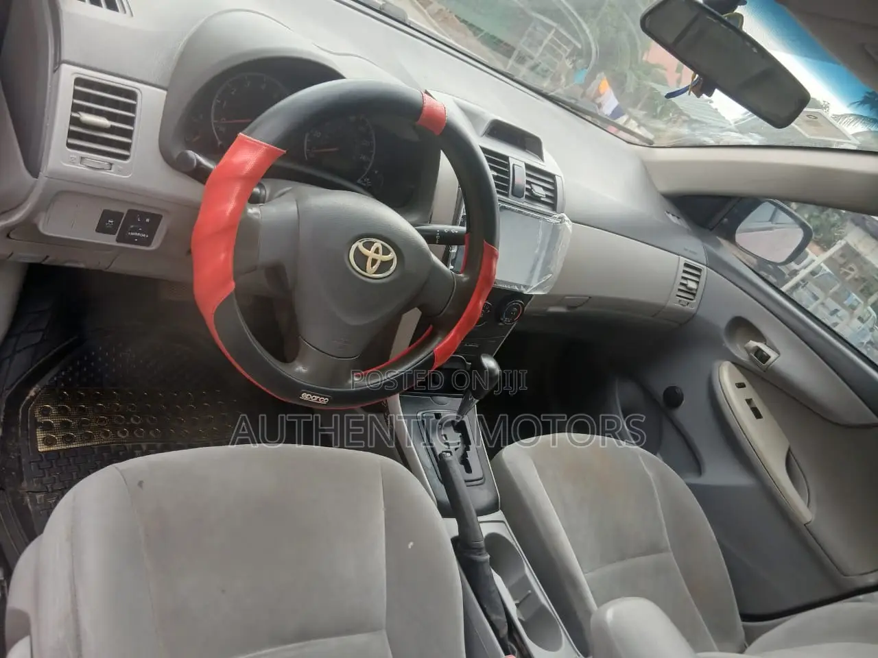 Toyota Corolla 2010 Red