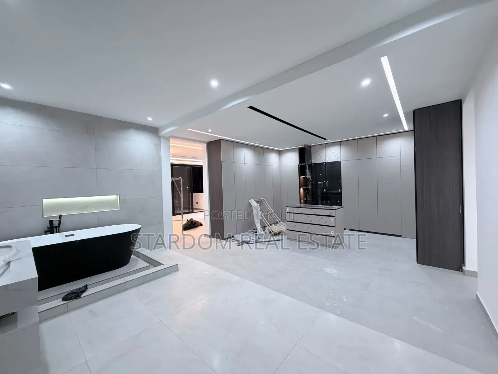 4bdrm Duplex in Nanakrom, School Junction for sale