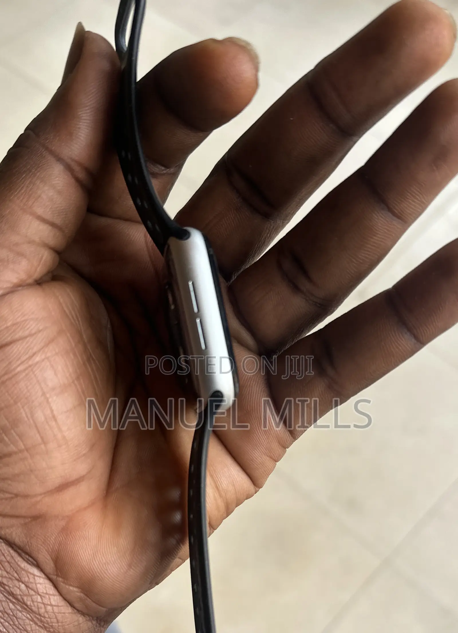 Apple Series 4 Cellular + GPS 44mm