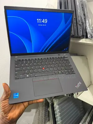 Laptop Lenovo ThinkPad T14s Gen 2 16GB Intel Core i5 SSD 512GB