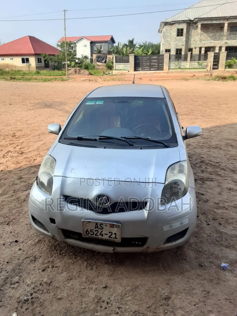 Toyota Vitz 2010 Gray