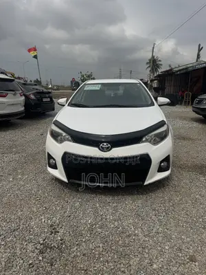 Toyota Corolla S 4dr Sedan (1.8L 4cyl CVT) 2015 White