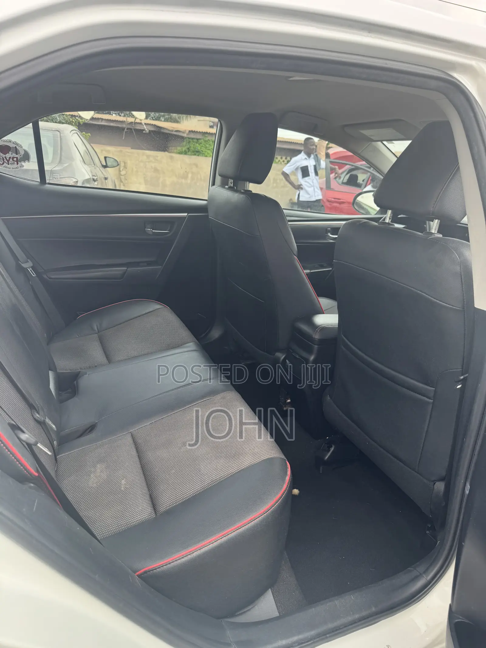 Toyota Corolla S 4dr Sedan (1.8L 4cyl CVT) 2015 White