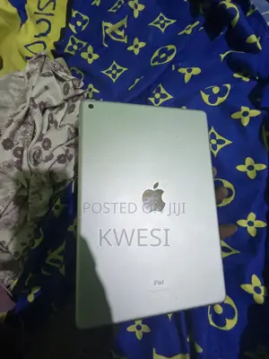Apple iPad 10.2 (2019) 64 GB Silver