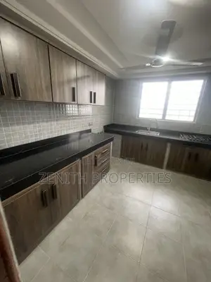 2bdrm Apartment in Zenith Properties, Round About for rent