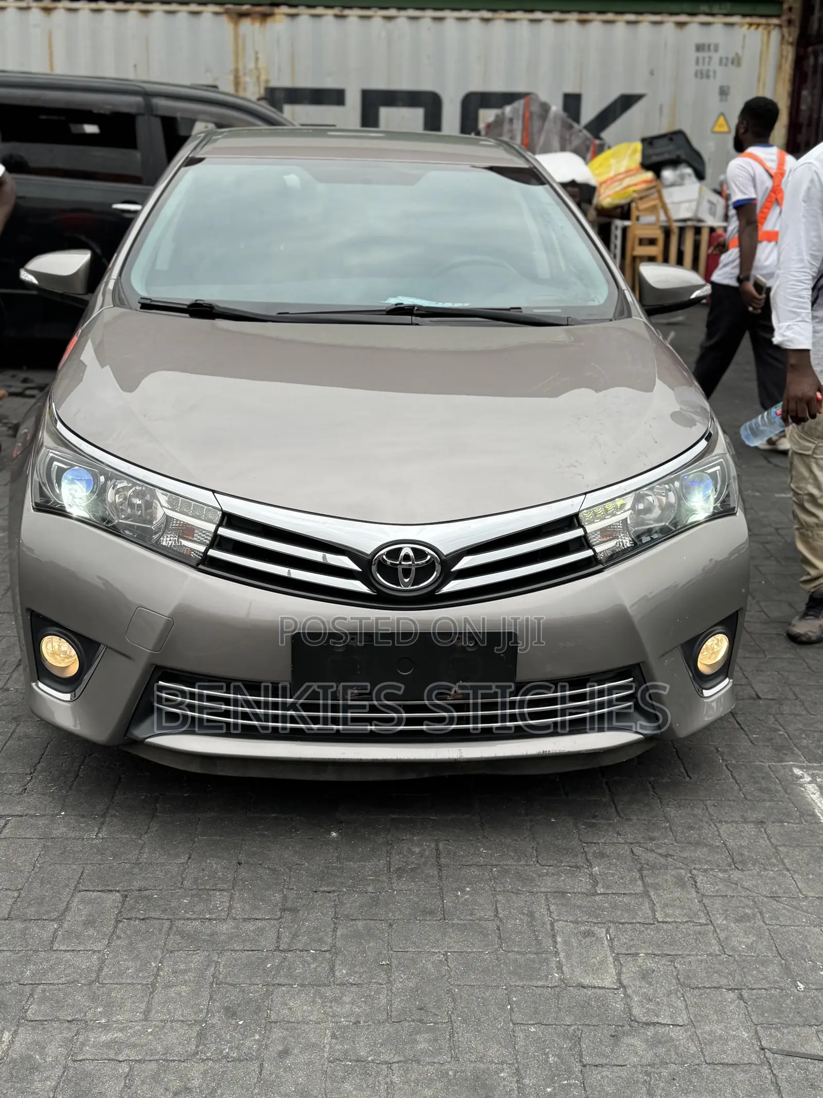 Changan X7 Plus 2024 Gold