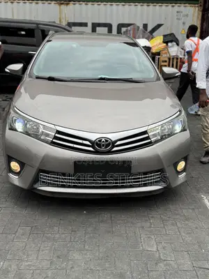 Changan X7 Plus 2024 Gold