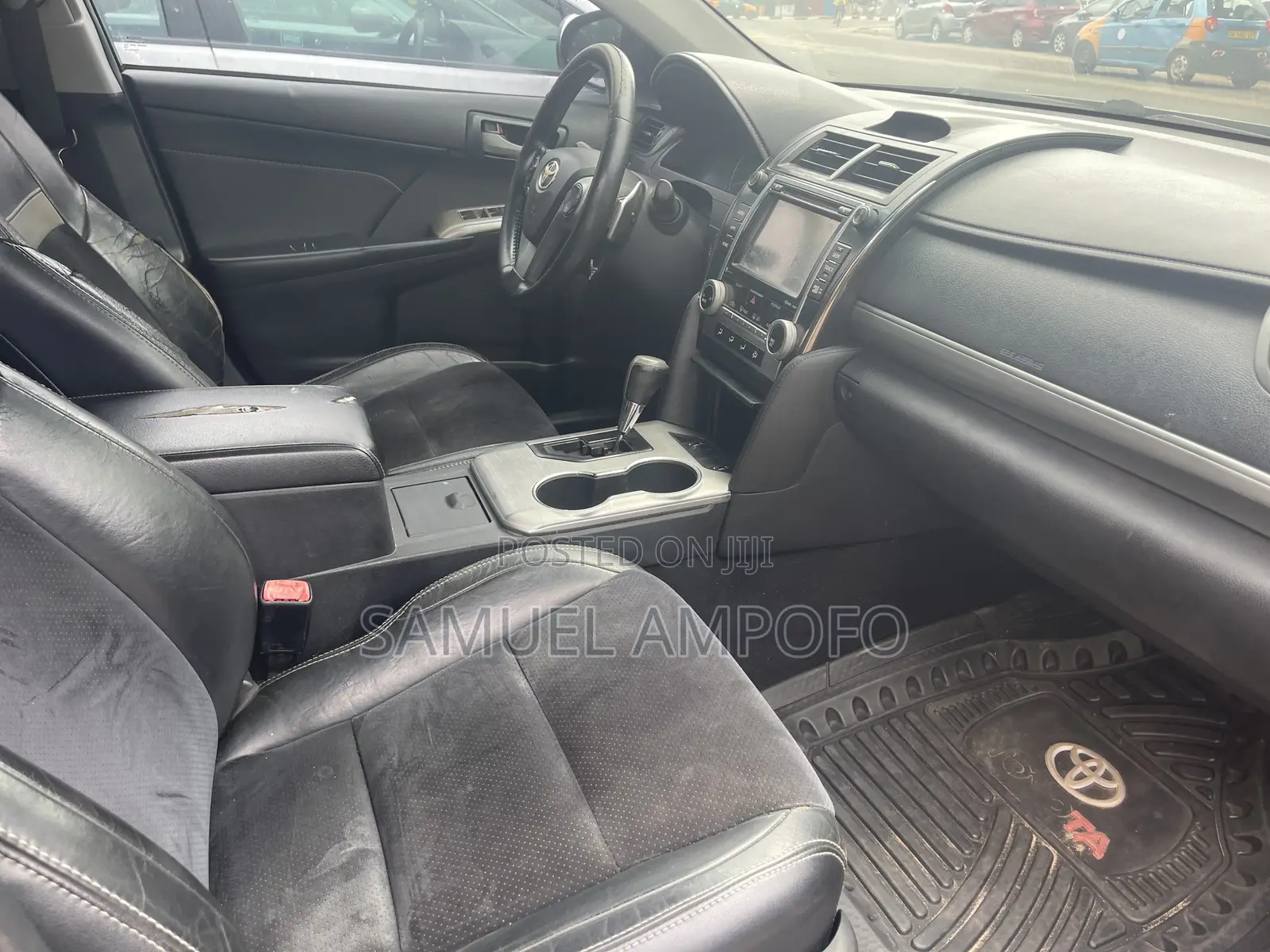 Toyota Camry SE 4dr Sedan (2.5L 4cyl 6A) 2014 Black