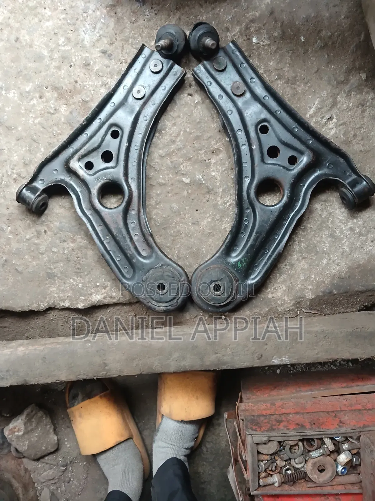 Chevrolet Aveo Lower Arm Pair