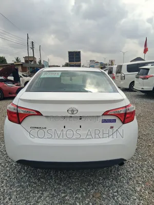 Toyota Corolla 2015 White