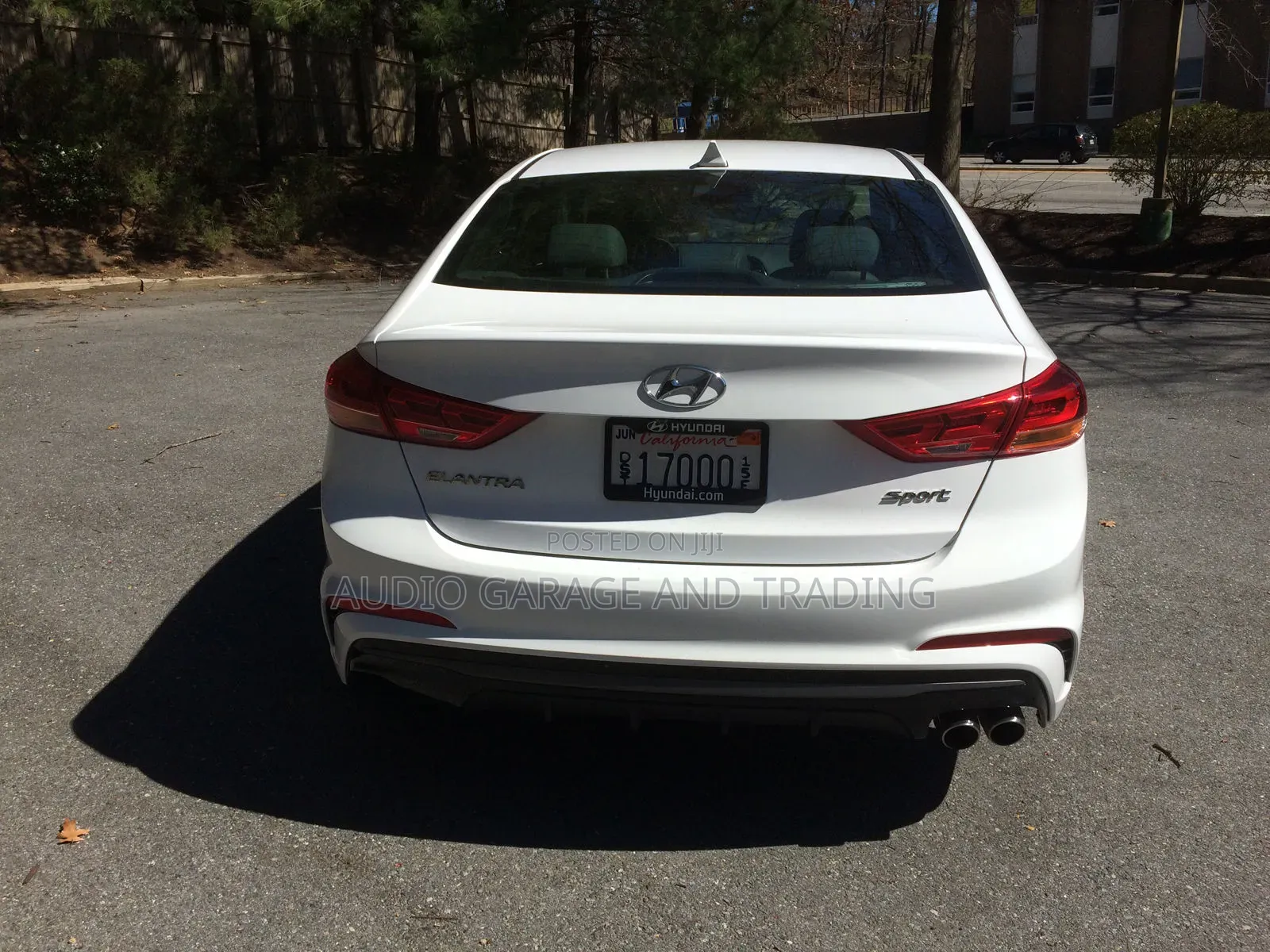 Hyundai Elantra 2018 White