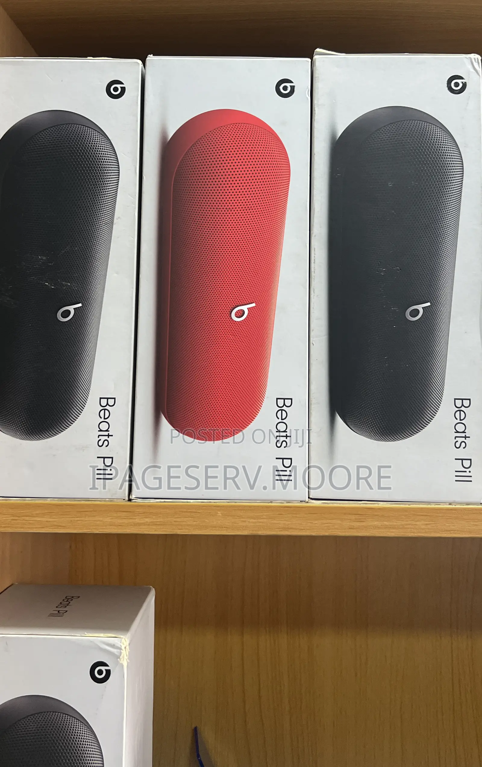 Beats Pill