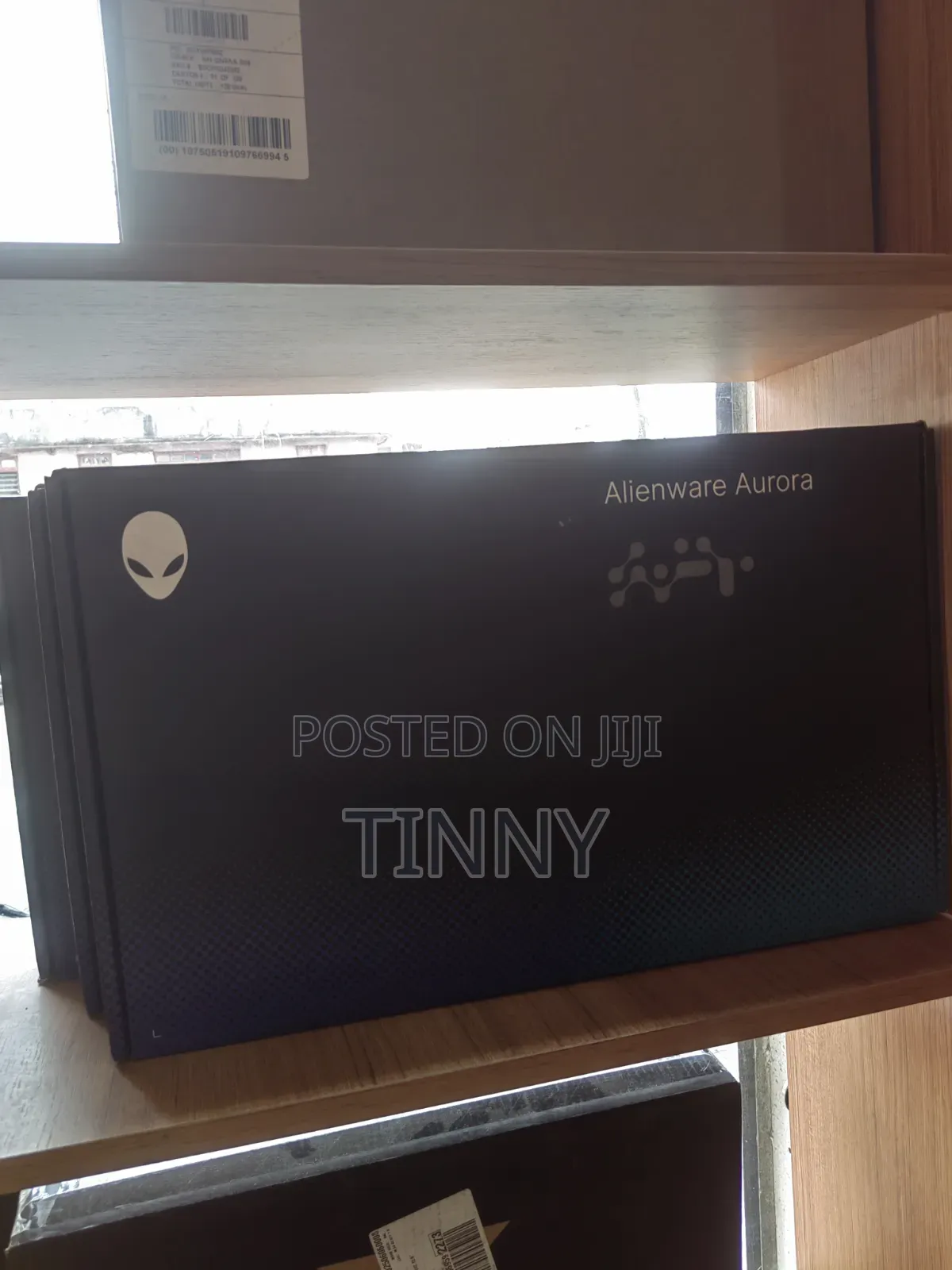 New Laptop Alienware 16 Aurora 16GB Intel Core 7 SSD 1T