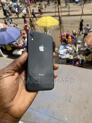 Apple iPhone XR 64 GB Black