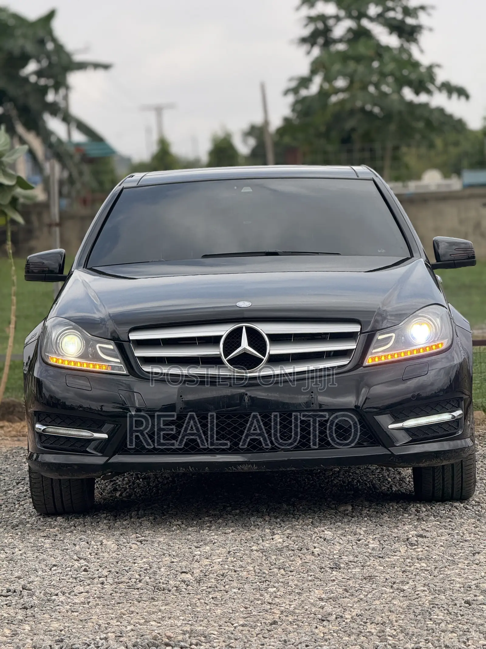 Mercedes-Benz C250 2014 Black