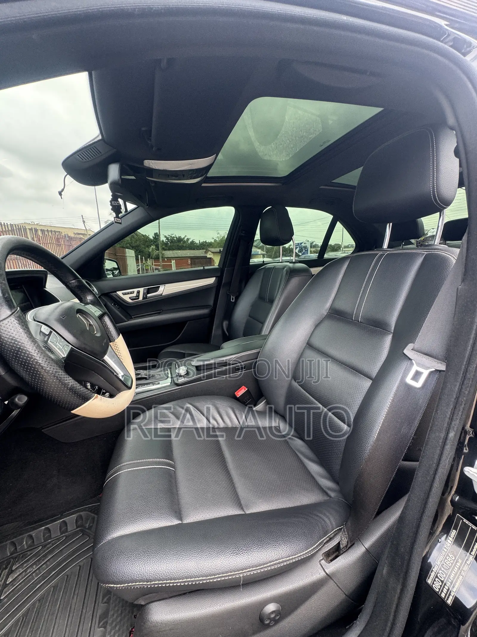 Mercedes-Benz C250 2014 Black