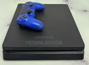 PS4 Slim With Games