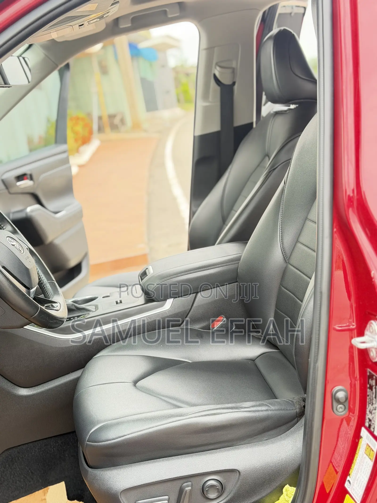 Toyota Highlander XLE 2021