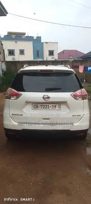 Nissan Rogue S AWD 2016 White