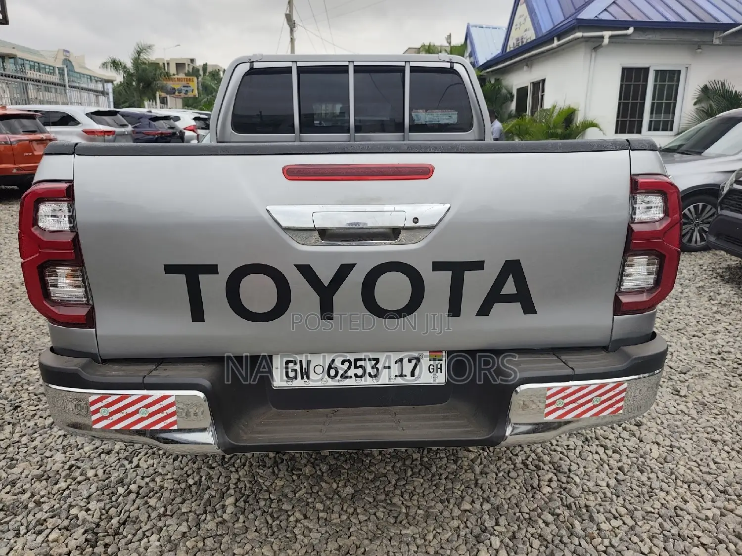 Toyota Hilux Revo Double Cab Deisel 2.8 AWD 2017 Silver