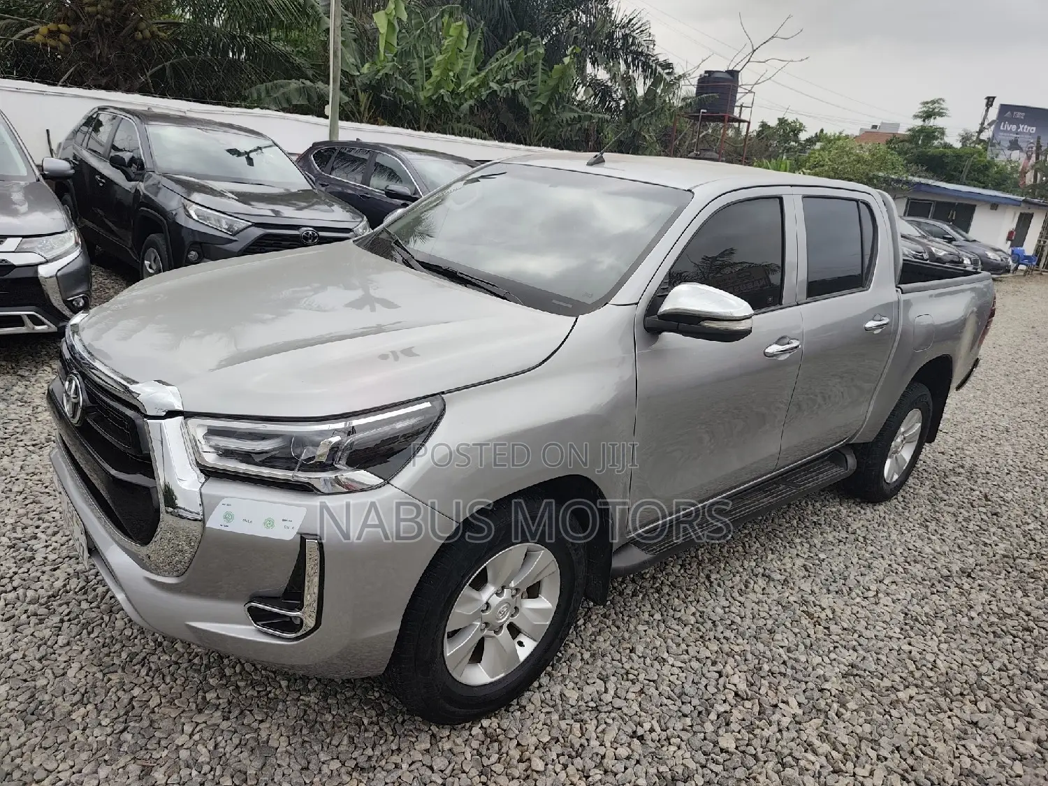 Toyota Hilux Revo Double Cab Deisel 2.8 AWD 2017 Silver