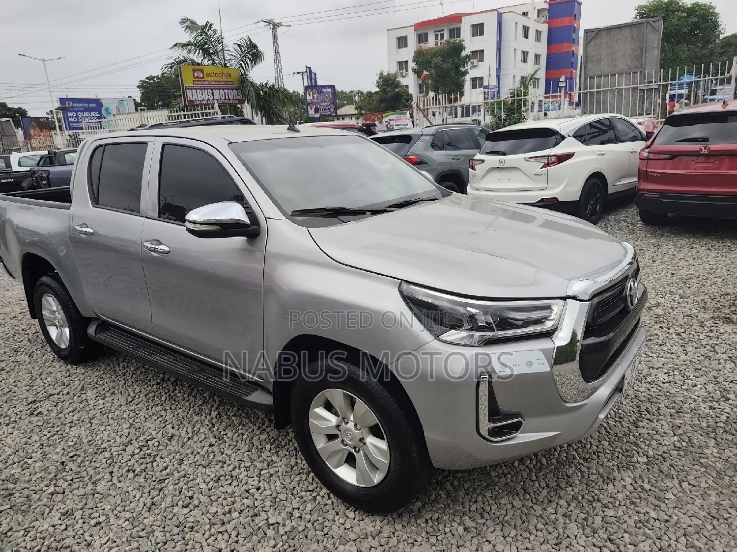 Toyota Hilux Revo Double Cab Deisel 2.8 AWD 2017 Silver