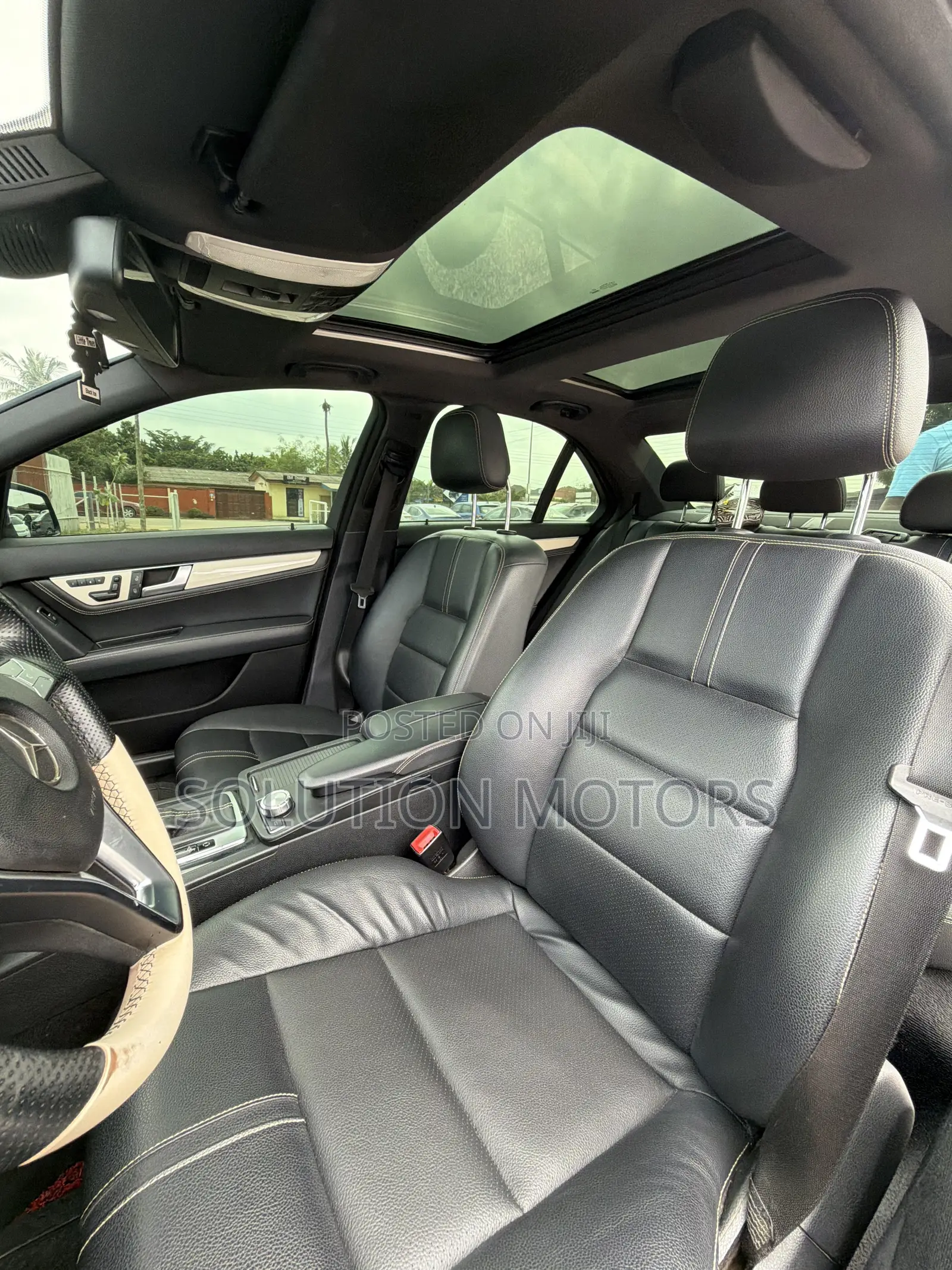 Mercedes-Benz C250 2014 Black