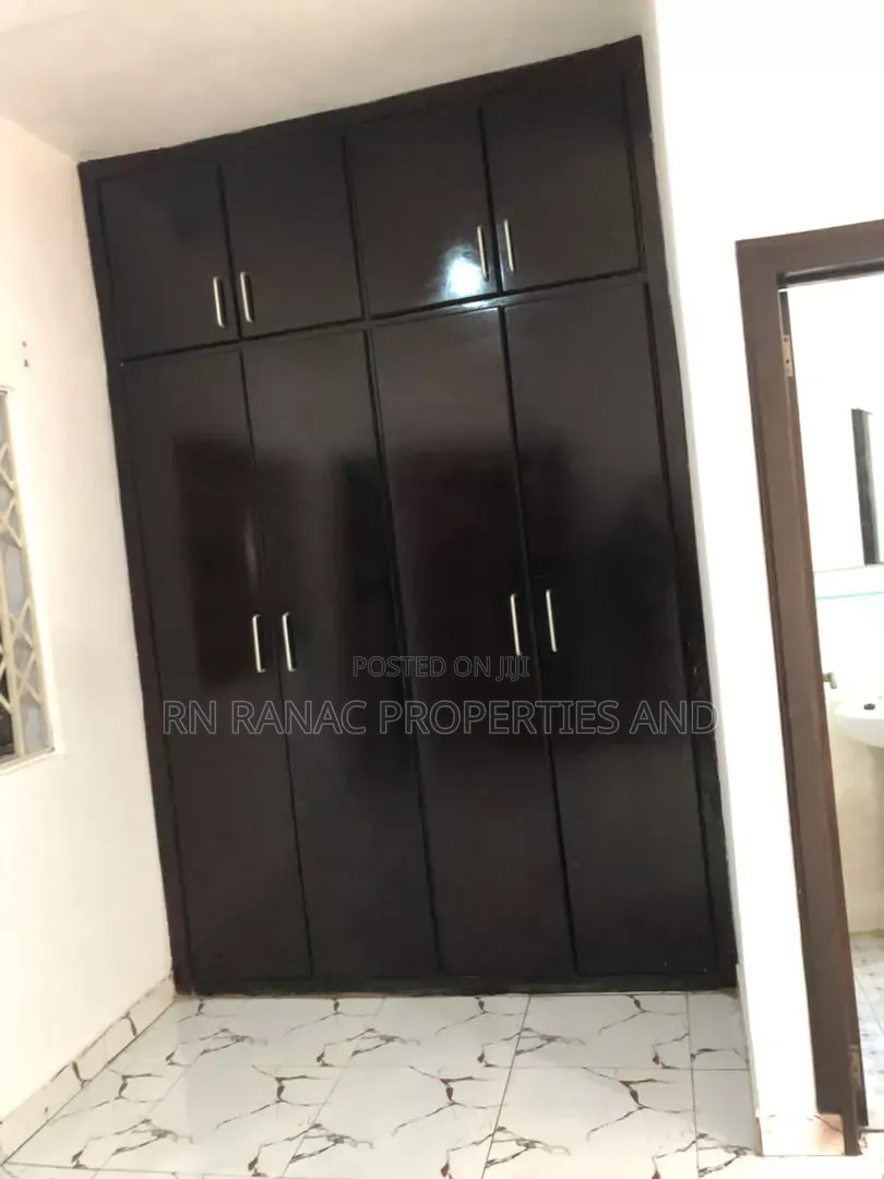 3bdrm Apartment in Teshie Lekma for rent