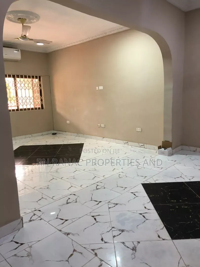 3bdrm Apartment in Teshie Lekma for rent