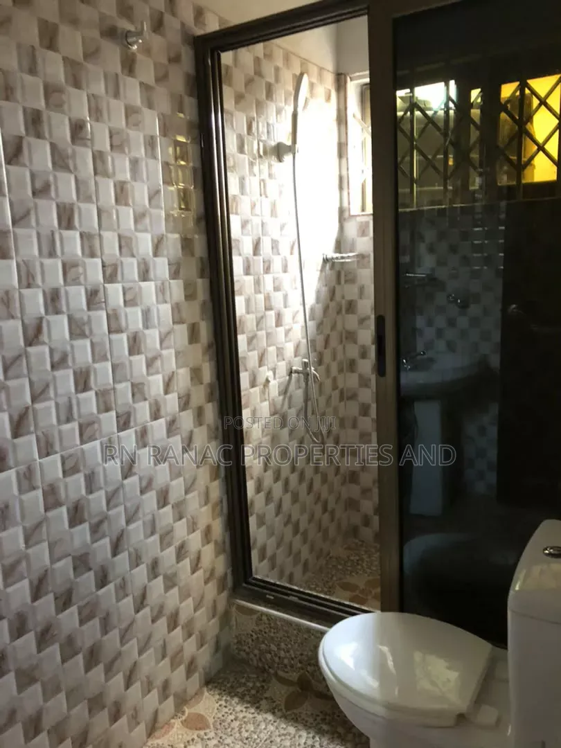 3bdrm Apartment in Teshie Lekma for rent
