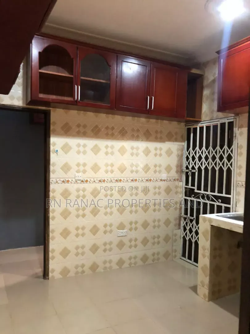3bdrm Apartment in Teshie Lekma for rent