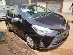 Toyota Vitz 2017 Purple
