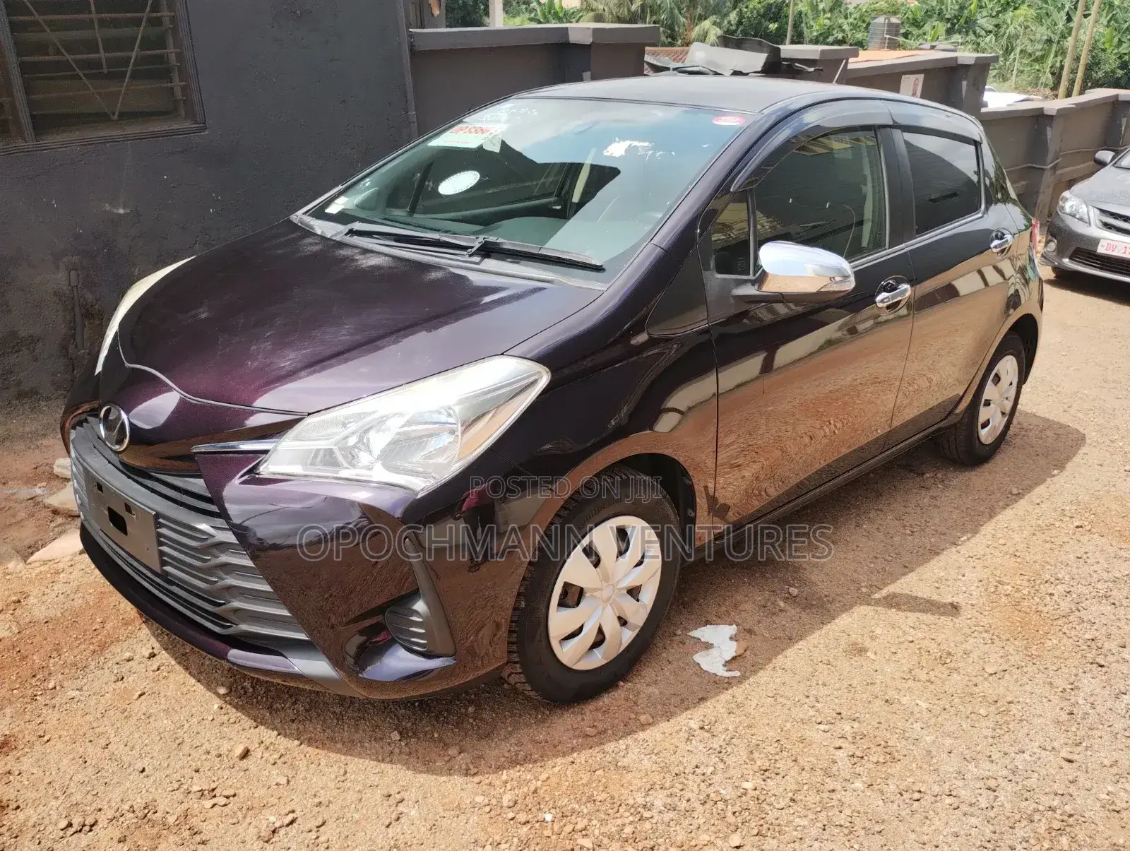 Toyota Vitz 2017 Purple