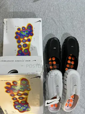 Nike Mind 001
