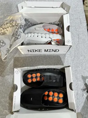 Nike Mind 001