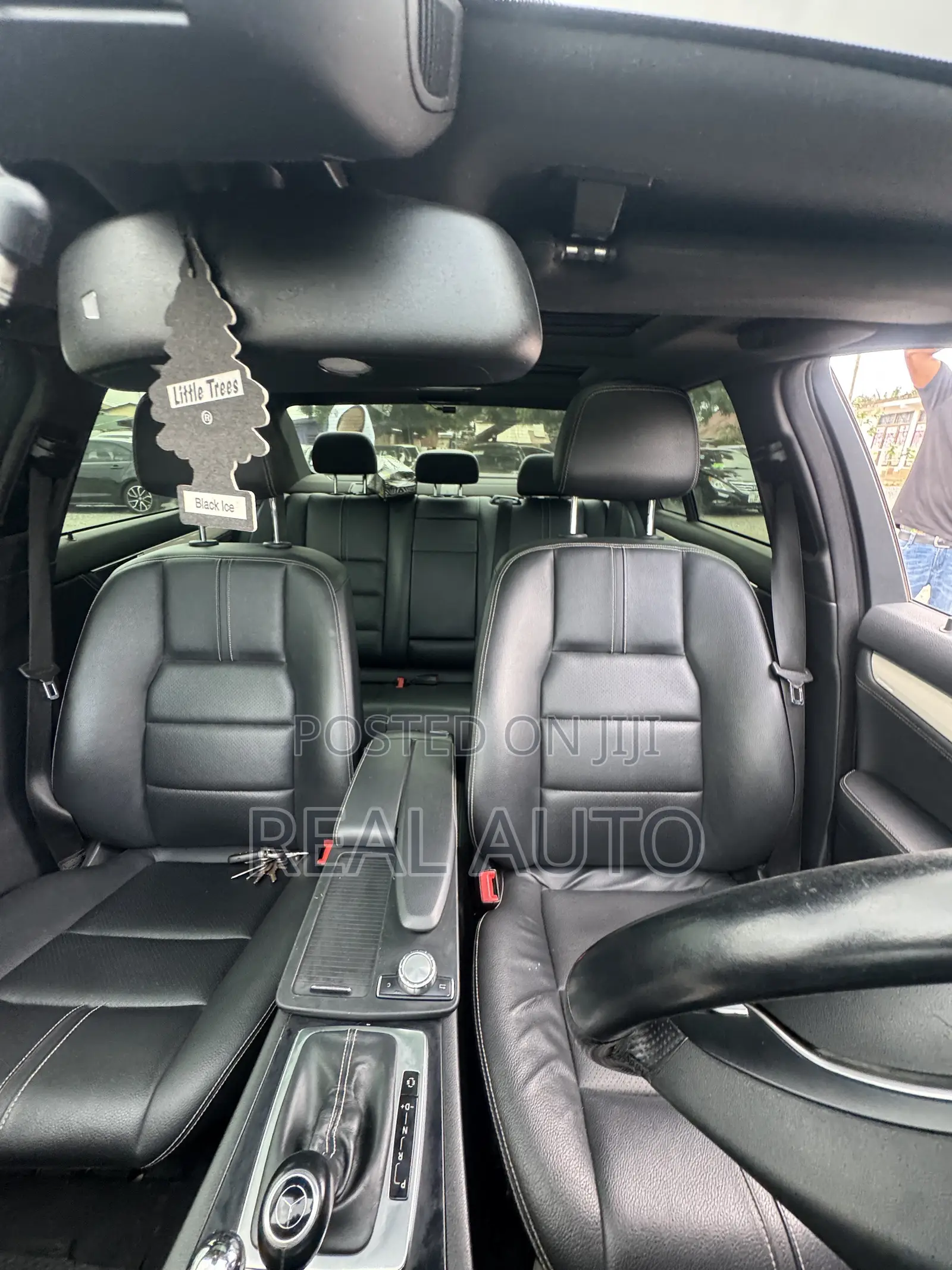 Mercedes-Benz C250 2014 Black