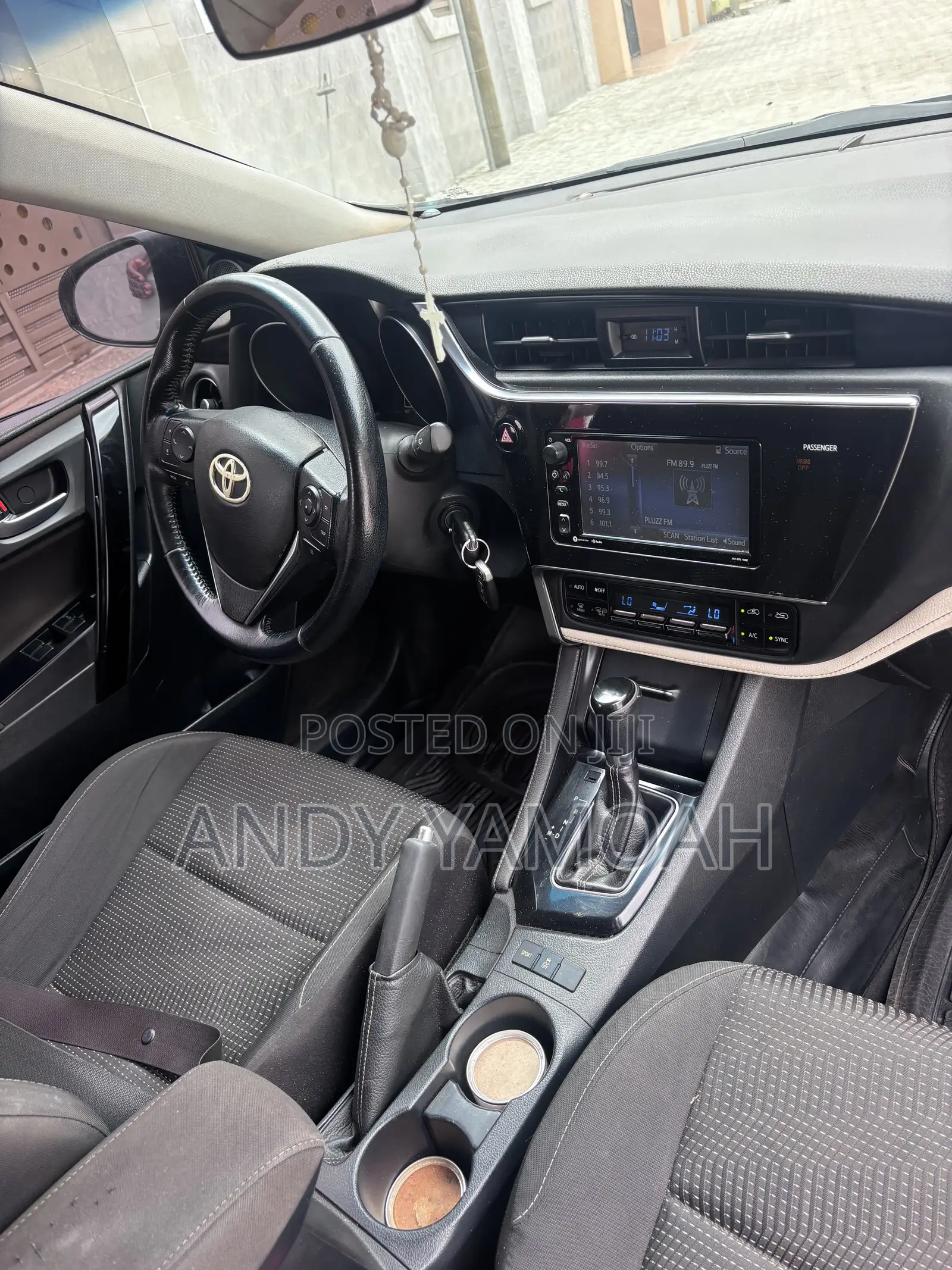 Toyota Corolla 2018 Silver