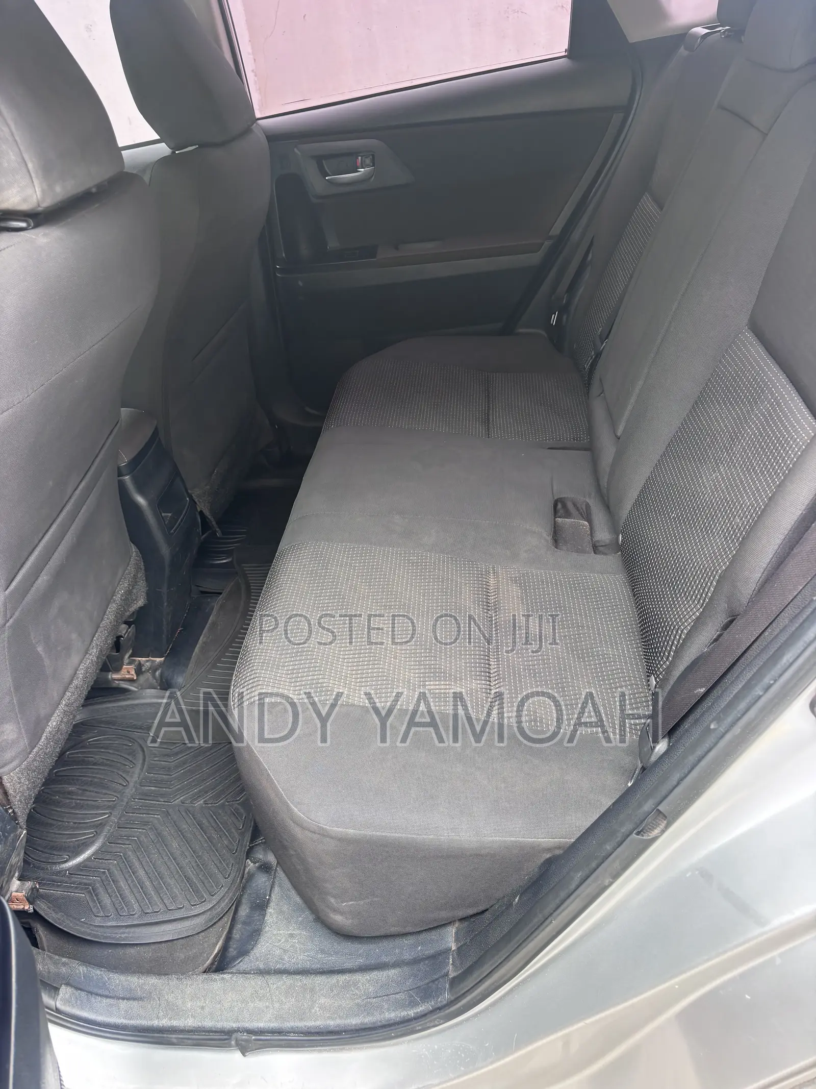 Toyota Corolla 2018 Silver
