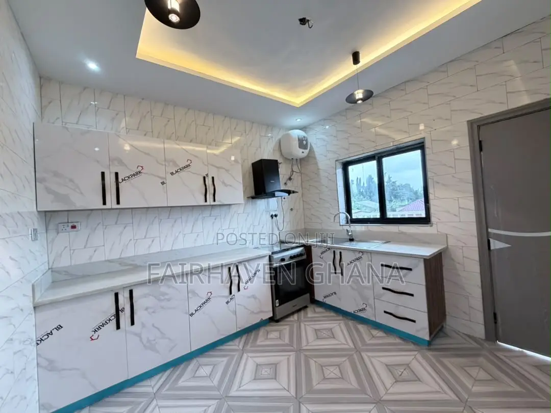 2bdrm Apartment in Fairhaven Properties, East Legon for rent