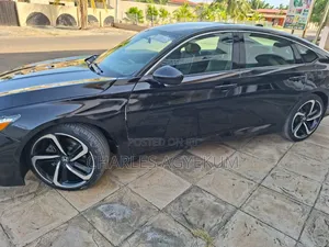 Honda Accord 2018 Black