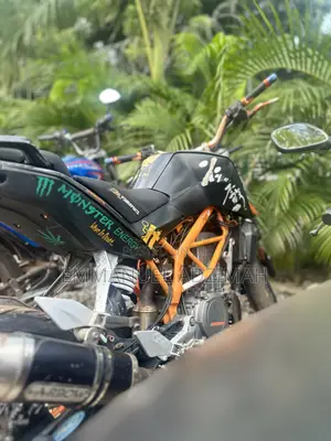 KTM 2017 Orange