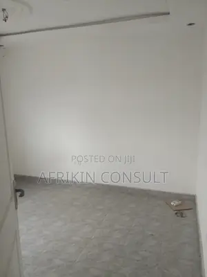 1bdrm Room & Parlour in Nyanyano for rent