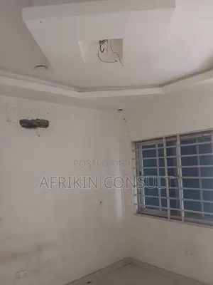 1bdrm Room & Parlour in Nyanyano for rent