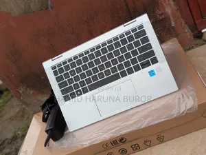 Laptop HP EliteBook 830 G8 16GB Intel Core i5 SSD 256GB
