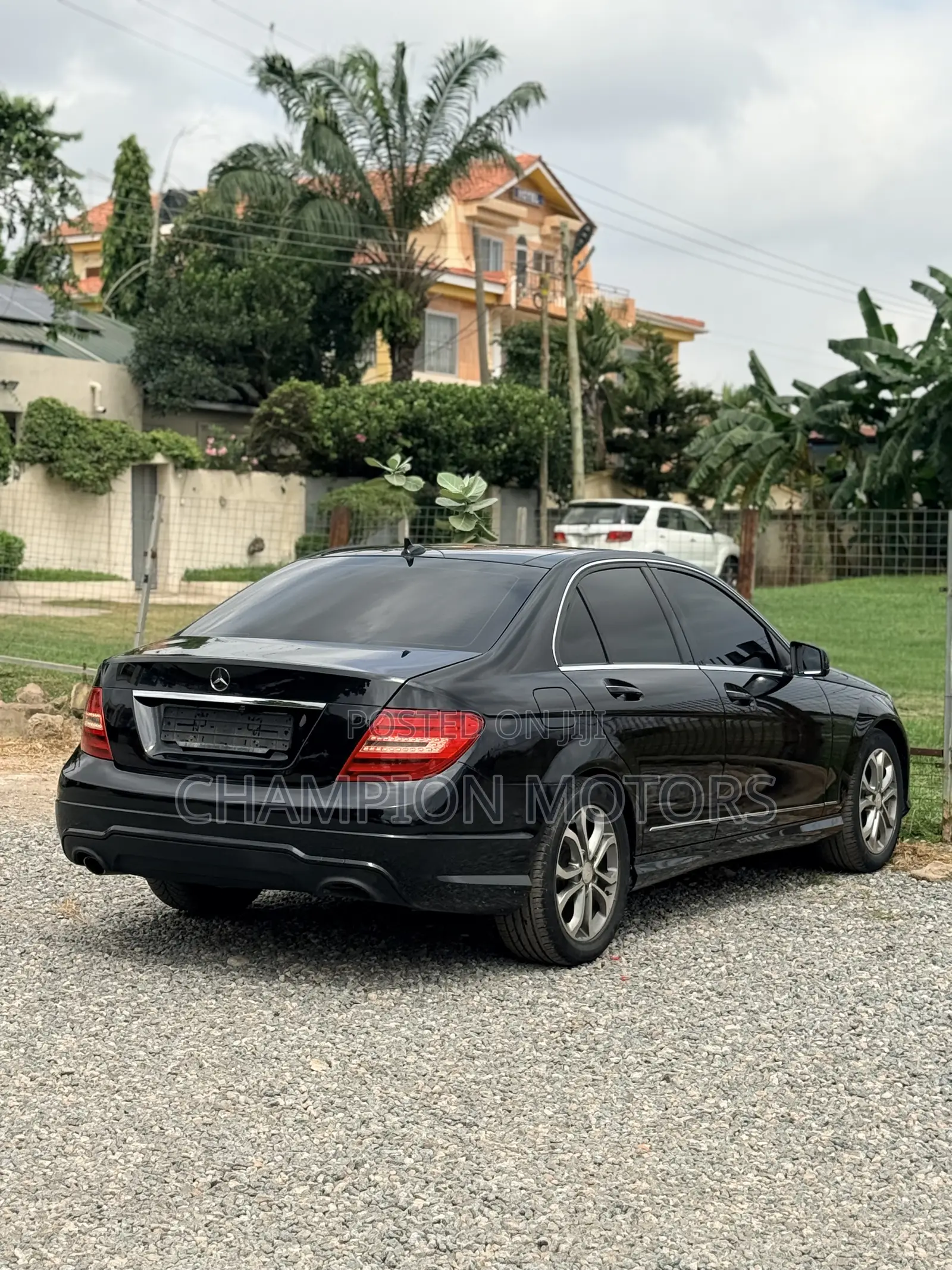 Mercedes-Benz C250 2014 Black
