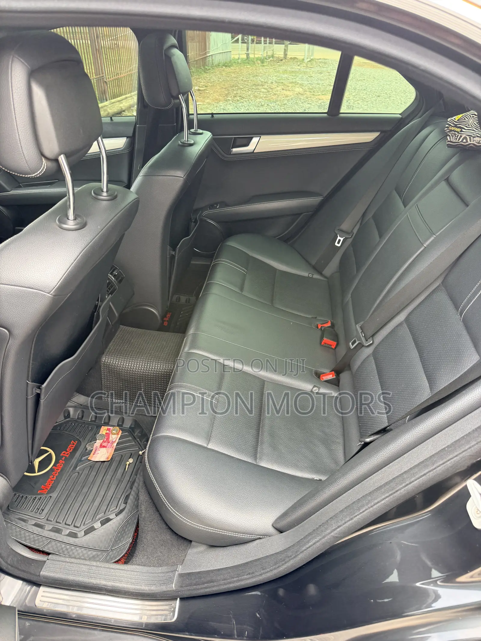 Mercedes-Benz C250 2014 Black